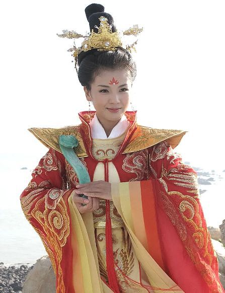 封神又如何，我只关心她离婚了没（组图） - 7