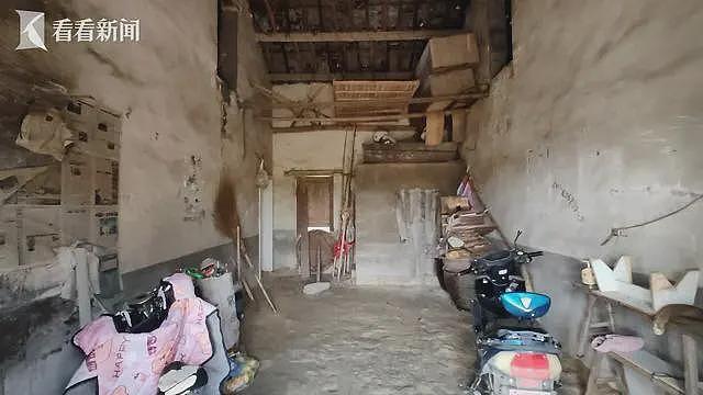 全家“吸血”!瘫痪哥哥惨死破屋,弟弟冒领58万工伤金买豪车(组图) - 4