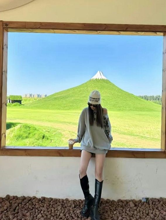 土堆涂白漆!河北“山寨富士山”成五一热门景点,门票乘机加价挨轰(组图) - 5