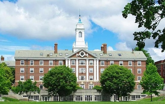 哈佛80多名教授自捐工资给大学!诺奖获得者、前院长都捐了!硬刚特朗普政府到底(组图) - 1