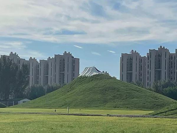 中国山寨富士山爆红， “土堆涂白漆” 网友怒批（组图） - 6