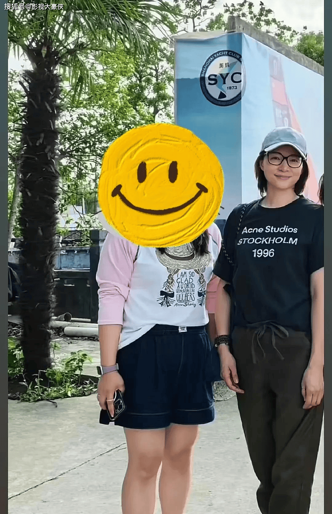 51岁董卿带孩子五一游苏州！素颜出镜气质很好，央视风范不减当年（组图） - 4