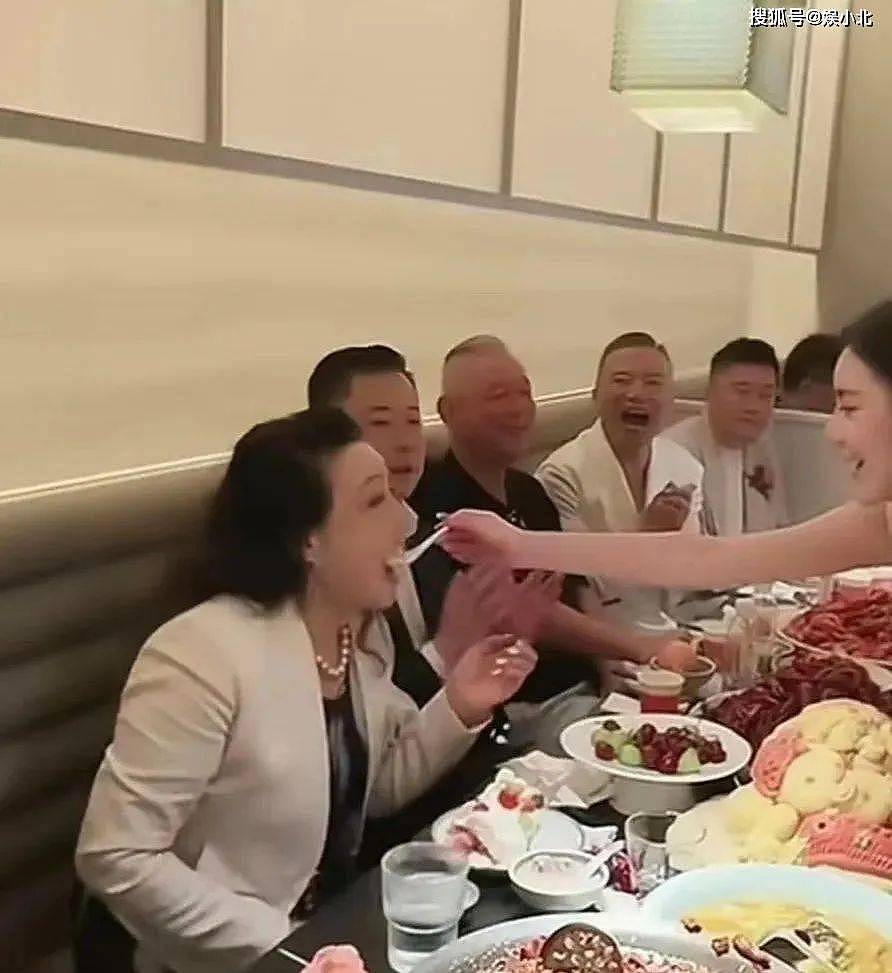 马筱梅再不济，也轮不到张颖颖来嘲 ....（组图） - 5