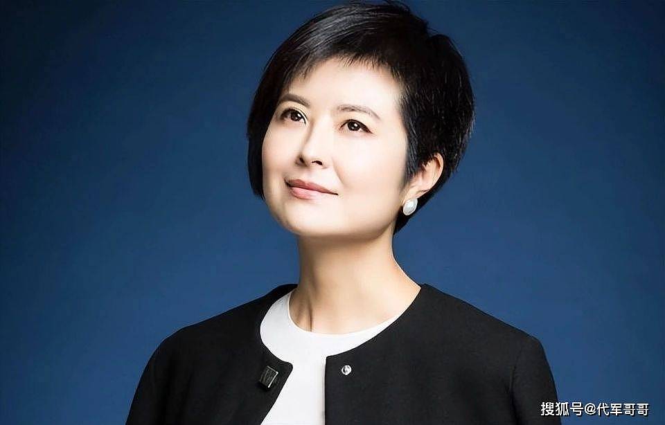 她曾是央视一枝花，低调嫁给大18岁李铁，如今...（组图） - 2