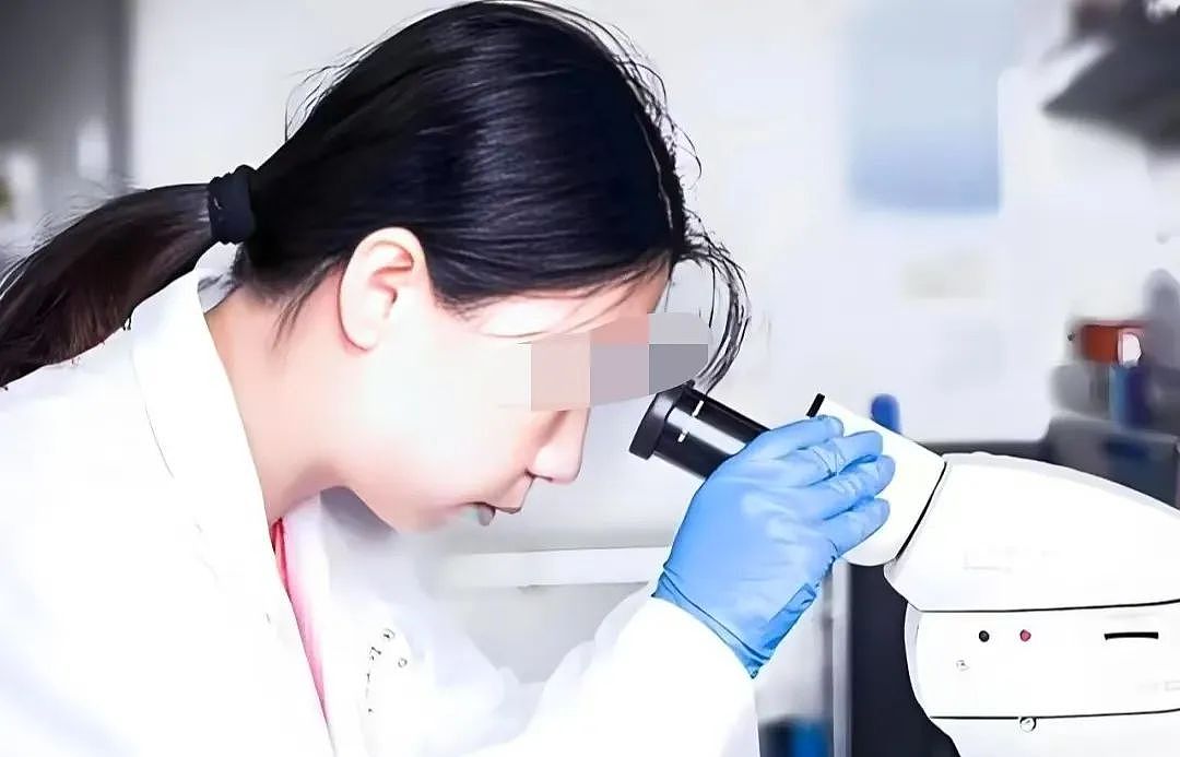 女生39岁成名校终身教授，12年无缝衔接4任丈夫成最强“学术妲己”，到底凭什么？（组图） - 15