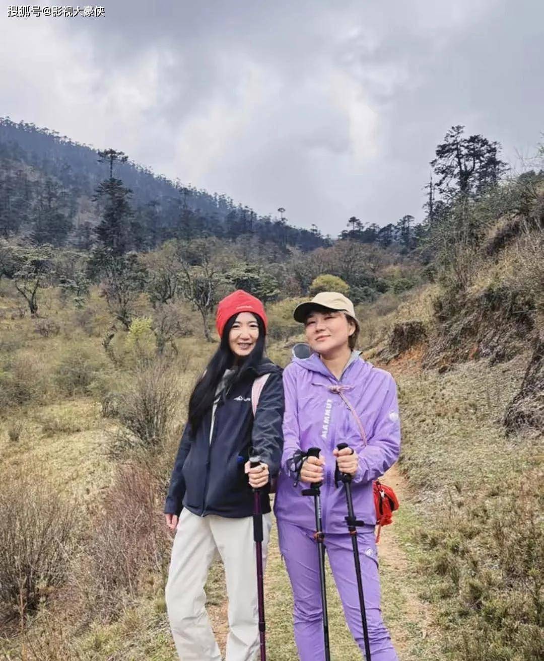 杨天真与章泽天不丹徒步,腿细如杆脸却大到离谱(组图) - 6