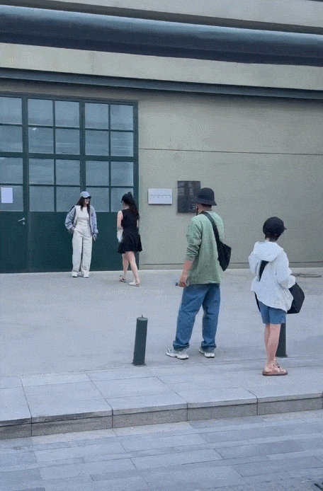 贾乃亮李小璐携手陪女，与杜江霍思燕一家欢乐出游（组图） - 2
