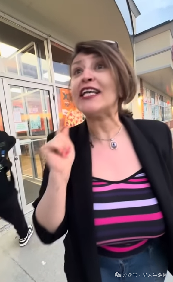华人车主怒怼“占位大妈”！遭当面种族歧视+恶毒诅咒，网友全网力挺（视频/组图） - 7