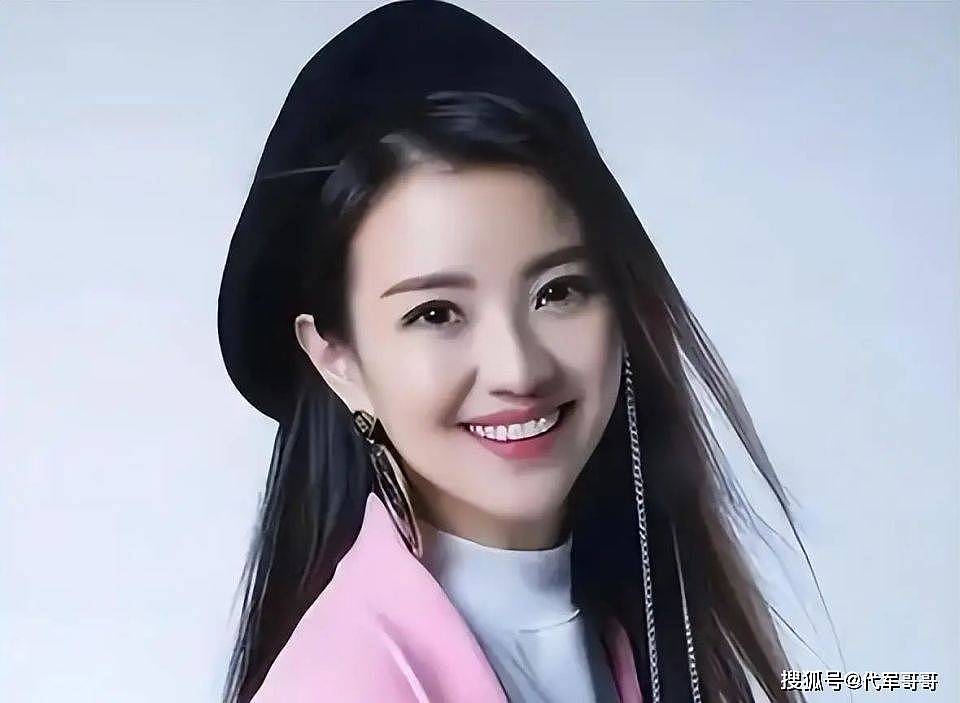 涂经纬：和撒贝宁同居多年，转身投入富家怀抱，如今...（组图） - 10