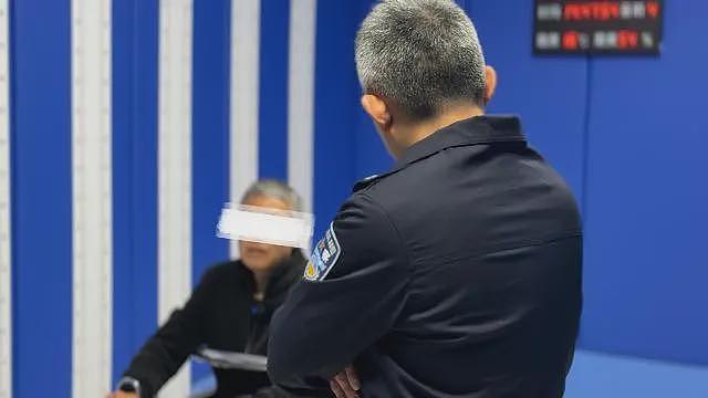 全家“吸血”!瘫痪哥哥惨死破屋,弟弟冒领58万工伤金买豪车(组图) - 3