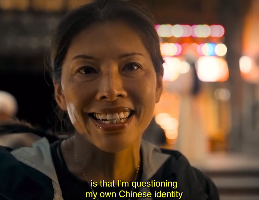 BBC真人秀来中国拍摄引热议!情侣选手三蹦子车后接吻,母子选手滞留了36个小时才出北京...(组图) - 43