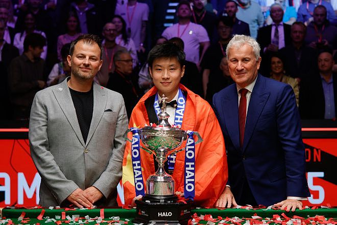 亚洲首位!赵心童在斯诺克世锦赛夺冠,曾因涉赌球在国内禁赛至今年7月,中国台协回应(组图) - 1