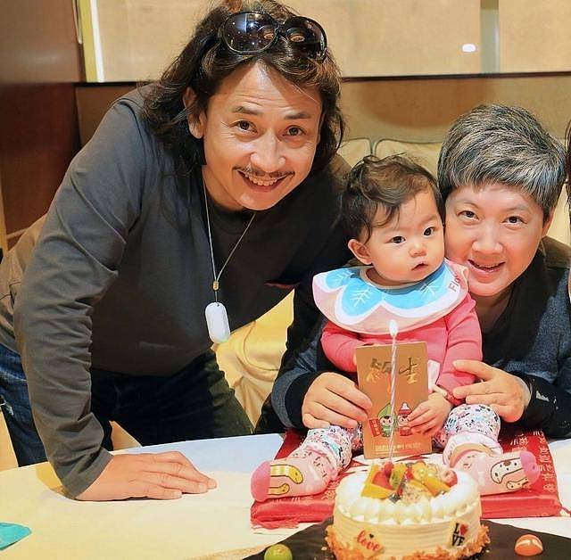 香港男星58岁妻子再次怀孕，花20万港币人工受孕（组图） - 8