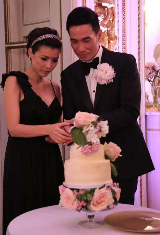 辛苦!TVB视帝被密友曝经济压力大,一人养全家更要死撑5家咖啡店(组图) - 4