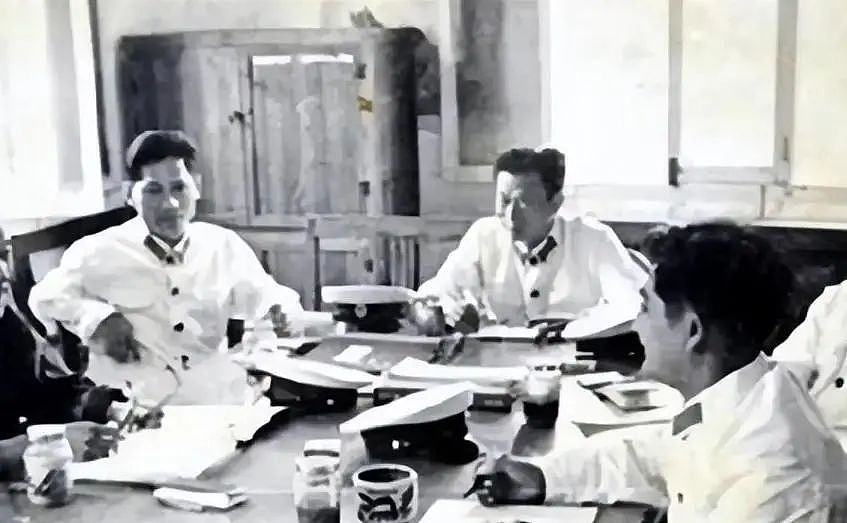 河南万人公审现场，恶魔刘国胜被当众枪决，变态程度常人无法想象（组图） - 4