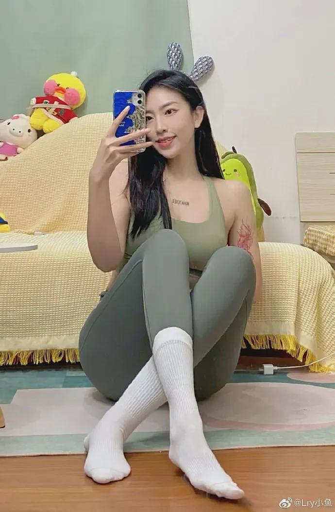 【美女】身高1米76的“人间水蜜桃”,3D身材让人过目难忘...(组图) - 21