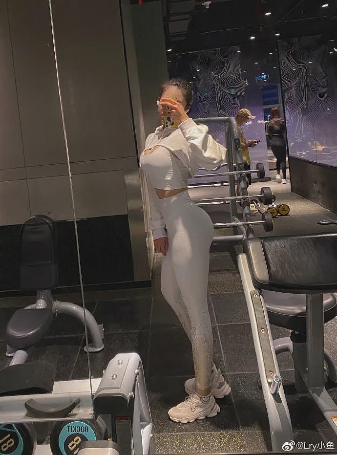 【美女】身高1米76的“人间水蜜桃”,3D身材让人过目难忘...(组图) - 5