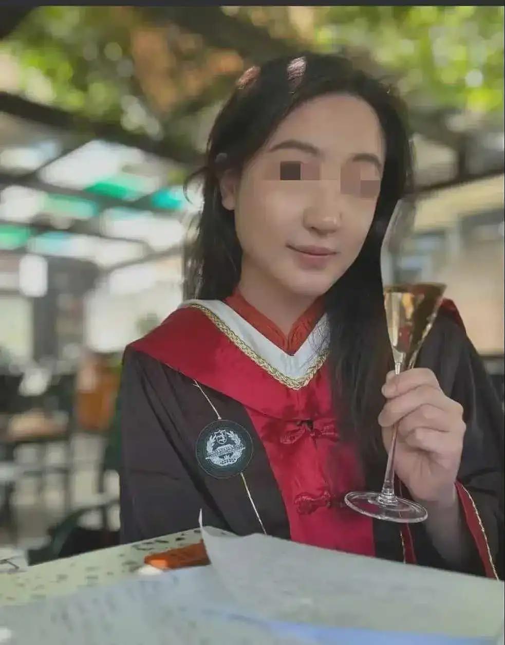 “董小姐”事件后又出“天才医学少女”：15岁留学23岁博士毕业让全网普通人泪目...（视频/组图） - 10