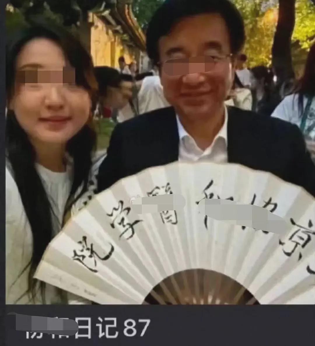 “董小姐”事件后又出“天才医学少女”：15岁留学23岁博士毕业让全网普通人泪目...（视频/组图） - 8