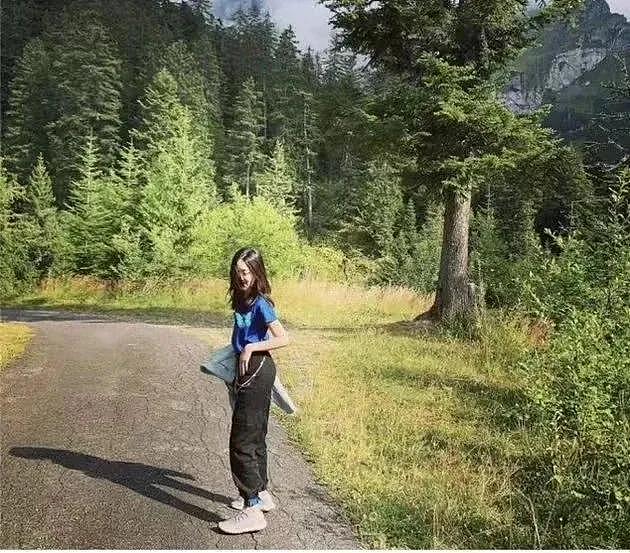 李嫣现在的自信,是王菲用钱砸出来的!(组图) - 22