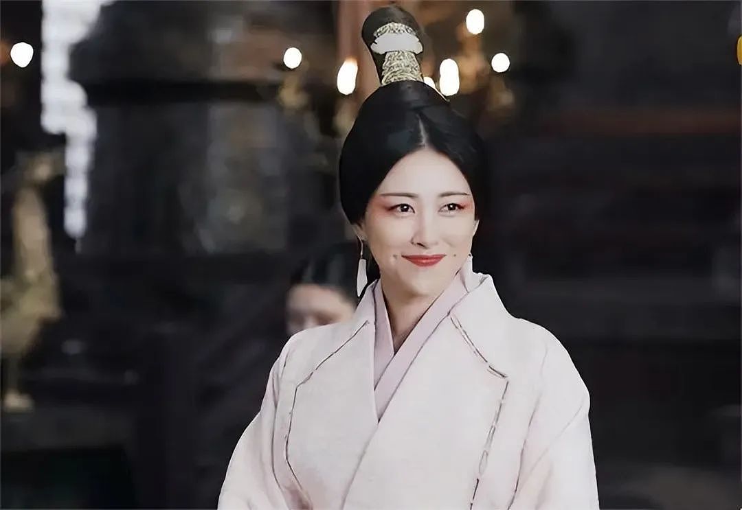 嫪毐为何让秦始皇母亲赵姬那么痴迷?司马迁道出了其中的原因(组图) - 4