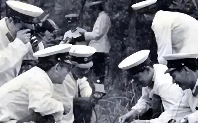 河南万人公审现场，恶魔刘国胜被当众枪决，变态程度常人无法想象（组图） - 3