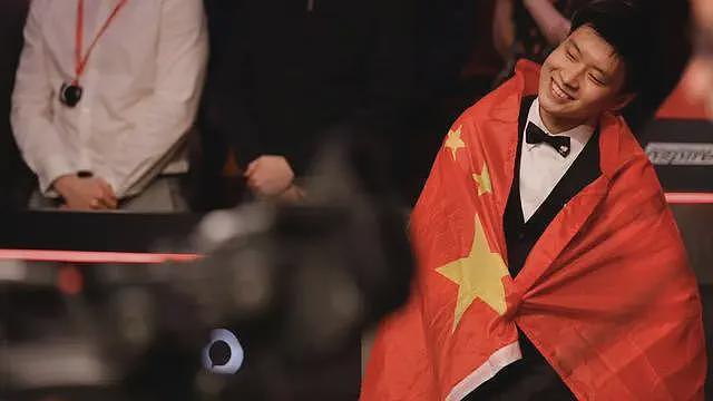 赵心童背后虎爸赵小伟：医院副院长，支持孩子放弃大学专攻打台球（组图） - 6