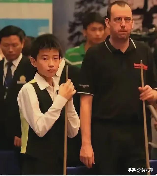赵心童斯诺克夺冠引关注,其女友身份曝光:英国华裔,低谷期前女友分手,父母实力雄厚(组图) - 20