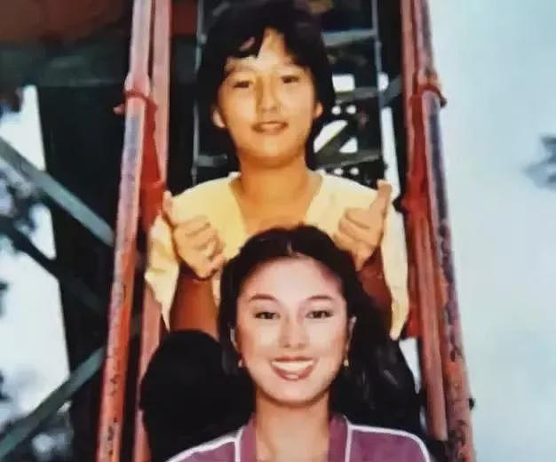 童年女神爱上大叔！17岁怀孕当小三，21岁生二胎被骗婚，今脱离渣男终于活明白了？（组图） - 9