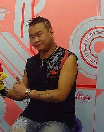 张杰老搭档苟伟离世原因曝光，睡梦中离世（组图） - 3