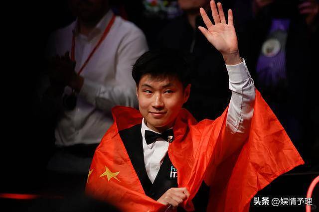 赵心童夺冠与女友合影，家世都不一般（组图） - 13