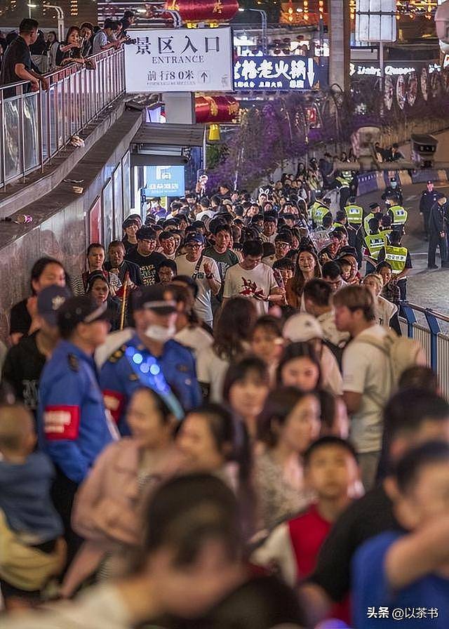 五一最惨十景区：泰山简直要命！第一太太过分（组图） - 20