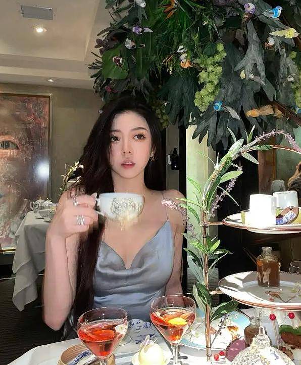 赵心童女友身份被扒，剑桥心理学硕士，恋爱3年，低谷期不离不弃（组图） - 18