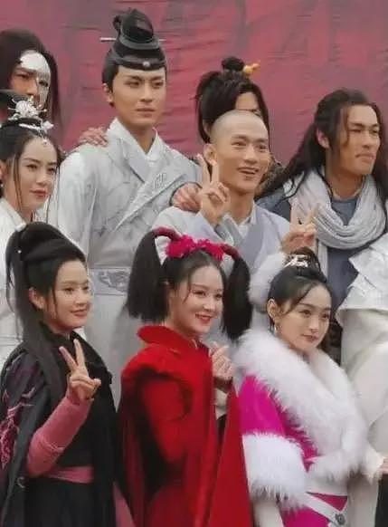 童年女神爱上大叔！17岁怀孕当小三，21岁生二胎被骗婚，今脱离渣男终于活明白了？（组图） - 4