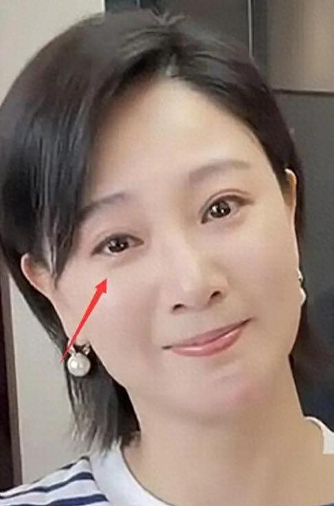 40岁演员侯梦莎官宣怀孕！晒孕肚照激动落泪，结婚四年备孕艰辛（组图） - 1