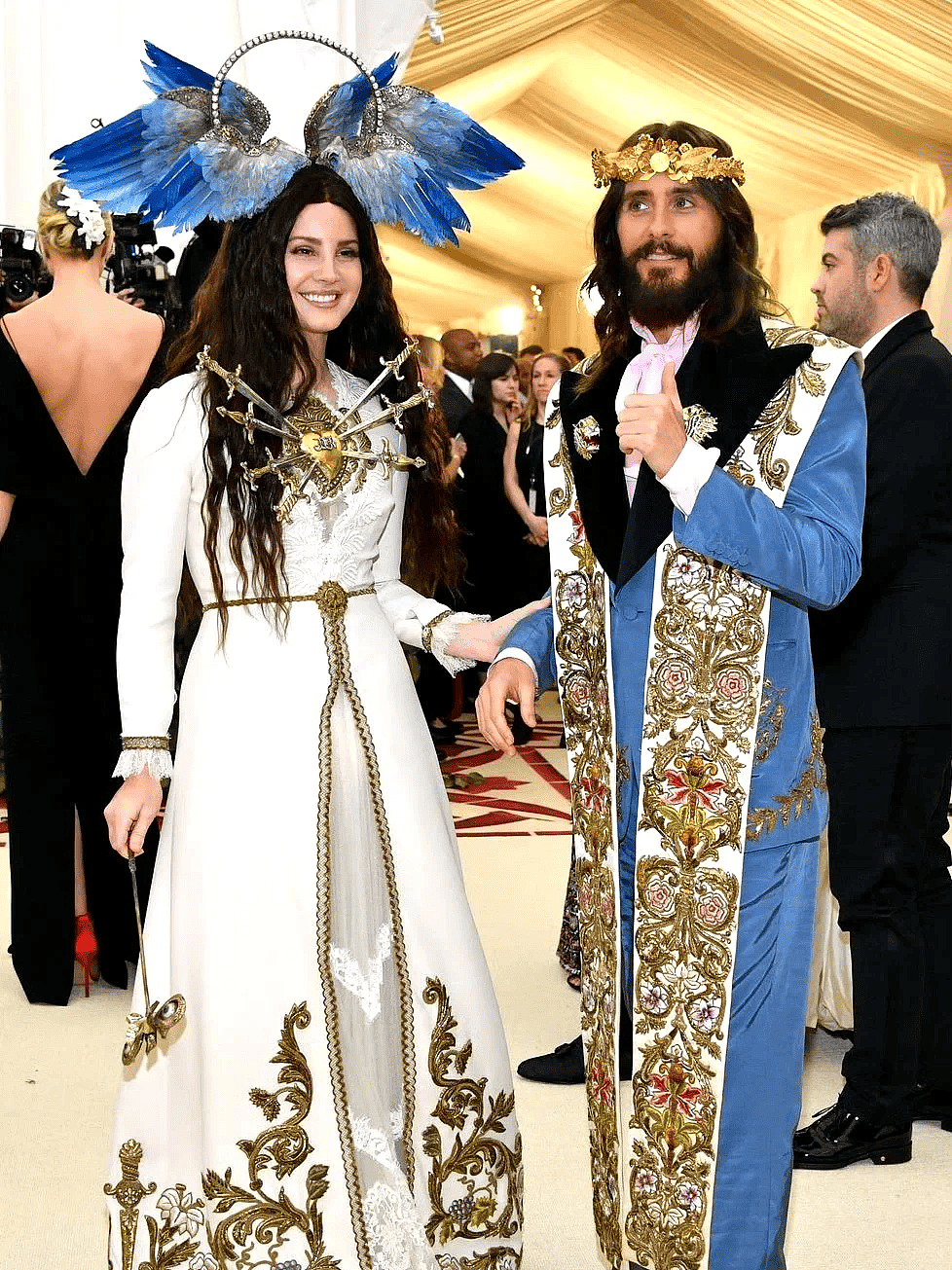 【时尚】辣眼睛！Lisa穿LV定制蕾丝透视三角裤套装征战Met Gala（组图） - 23