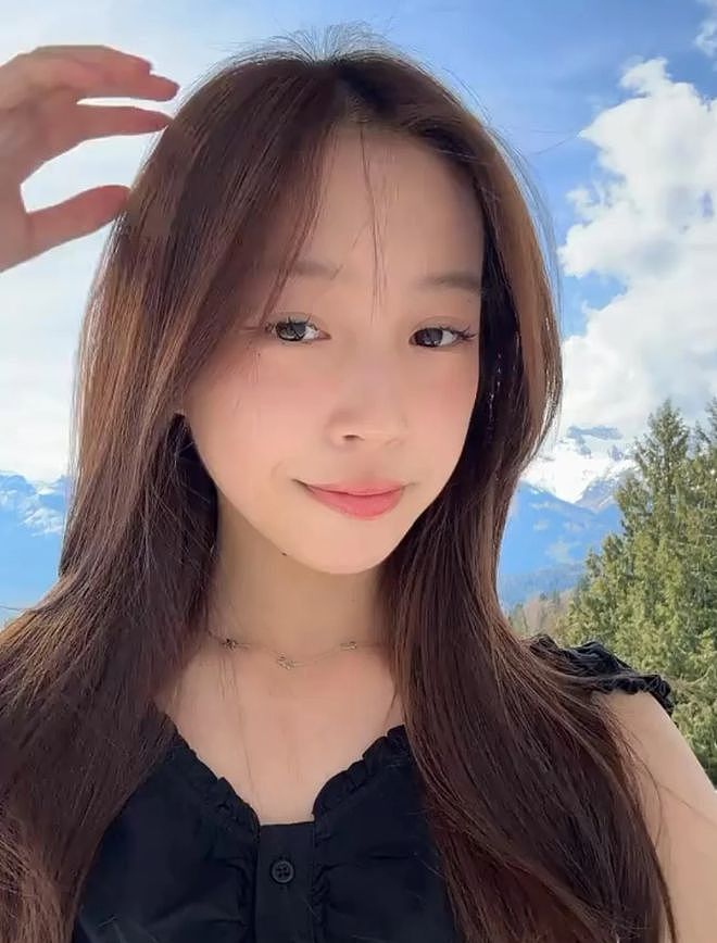 赵薇女儿近照神似网红,不像妈妈像爸爸,父母离婚只字未提抚养权(组图) - 6