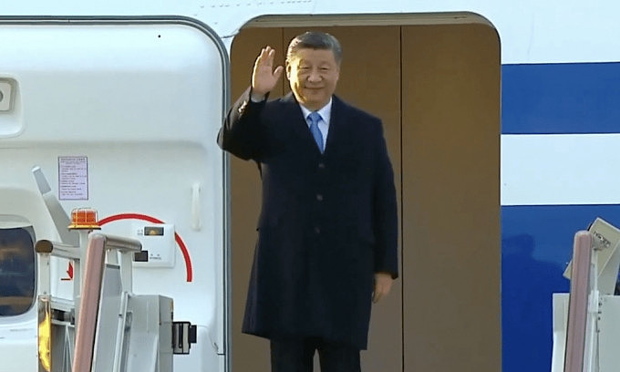 中国领导人抵莫斯科展开国事访问，机场讲话：中俄坚决反对霸权主义（组图） - 1