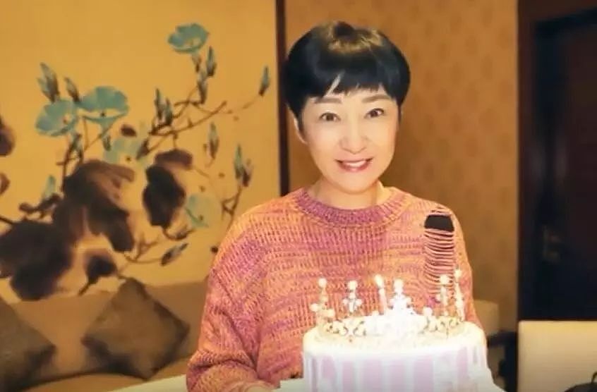 TVB知名男星去世！骗17岁少女生子、偷吃23岁契女，玩遍网红娶小30岁妻（组图） - 43
