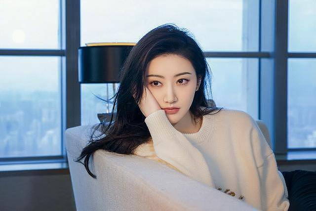 “太后的资源,丫鬟的命”,怎么捧都不红的这5位(组图) - 6