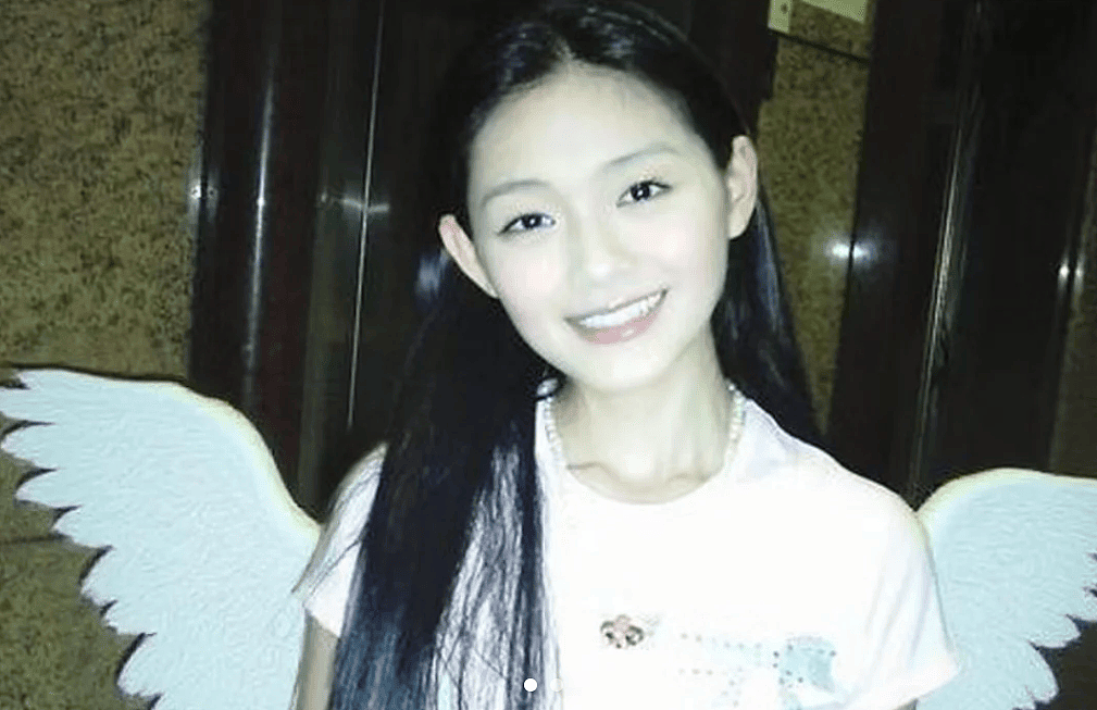 S妈难以走出悲痛,心疼到无法呼吸送急诊,小S女儿却忙着接手资源(组图) - 1
