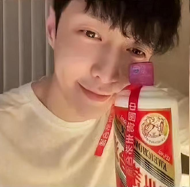 张艺兴代言茅台被骂！次日股票大涨口碑逆转（组图） - 7