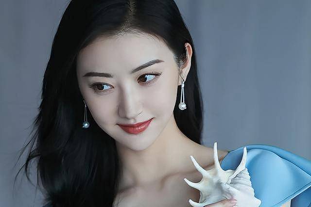 “太后的资源,丫鬟的命”,怎么捧都不红的这5位(组图) - 2