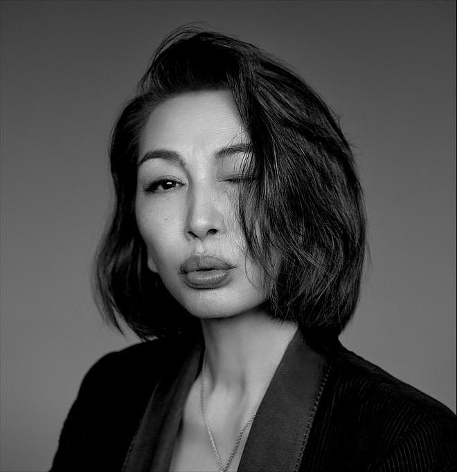 戏里土炸，戏外时髦精，《刑警的日子》60岁的她才是“人间清醒”（组图） - 21