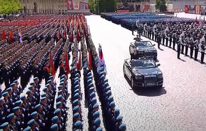 莫斯科全城断网阅兵，展开“数字防御战”，普京绝不允许红场有失（组图） - 3