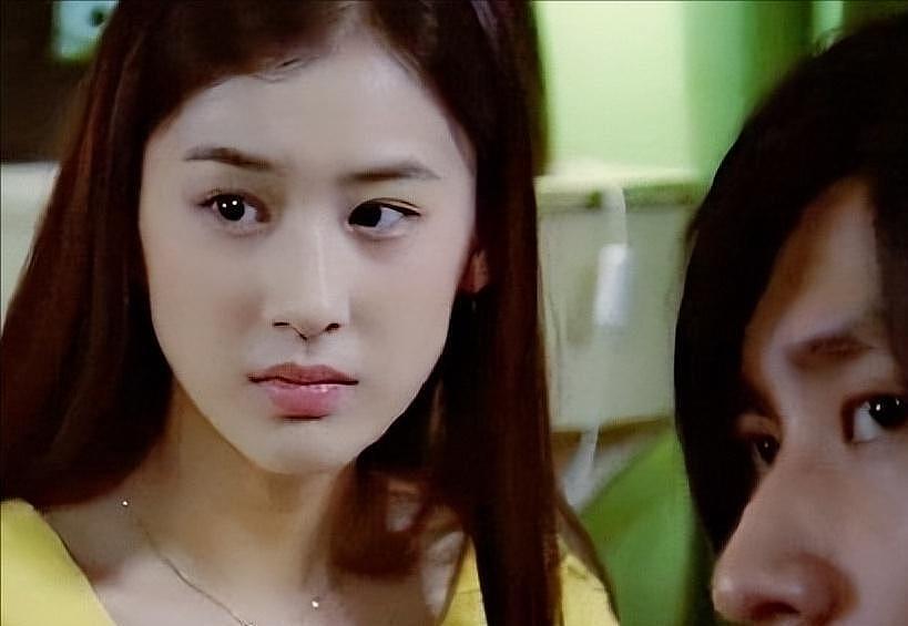 黄圣依离婚后面相变了？被婚姻耽误的玉女，10个角色勾勒神仙颜值（组图） - 10