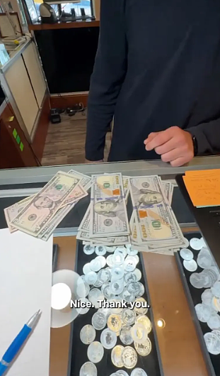 “一年躺赚$600块”!华男说自己在Costco买的东西会涨价,“二手”更值钱(组图) - 4