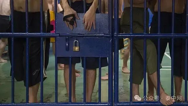 求救！我被关在移民局监狱，这儿已经快被中国人挤满了！（组图） - 6