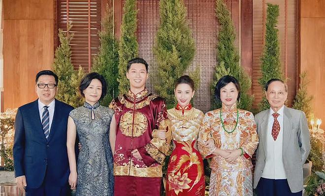 何超莲评论区沦陷!网友吐槽赌王三房排外,过生日都不带女婿儿媳(组图) - 23