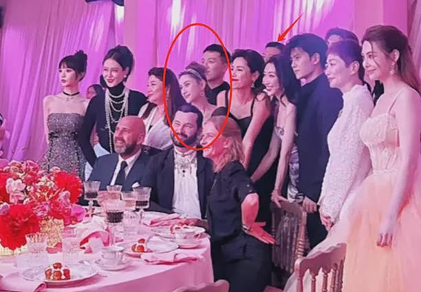 何超莲评论区沦陷!网友吐槽赌王三房排外,过生日都不带女婿儿媳(组图) - 9